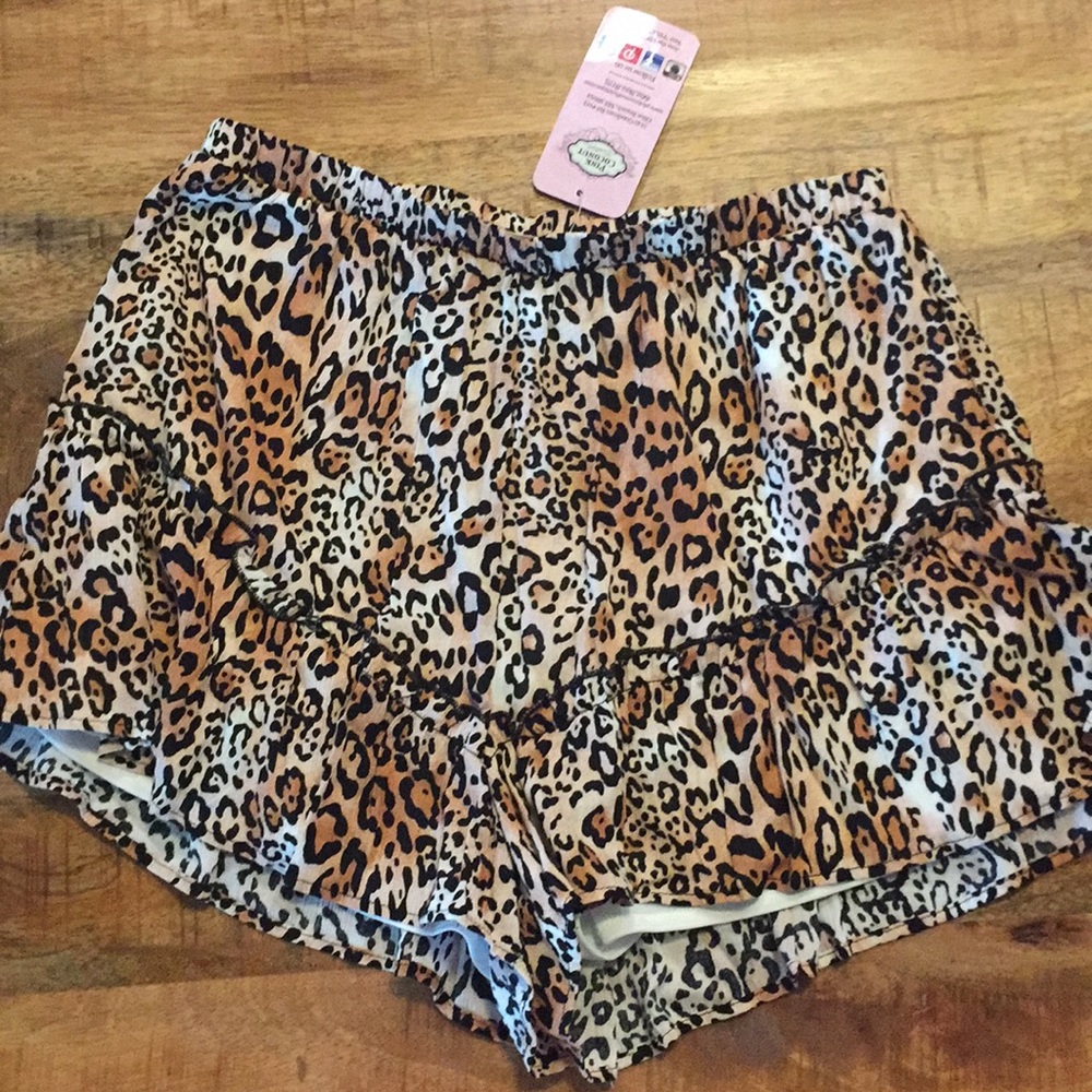 NWT cheetah print ruffle shorts